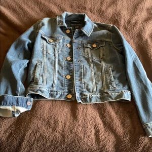 Girls Gap super soft stretching jean jacket